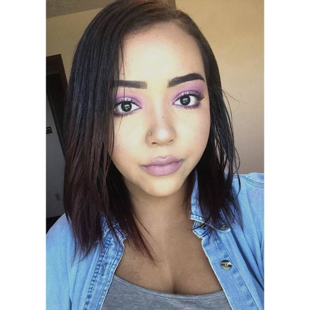 Meet your Posher, Alicea